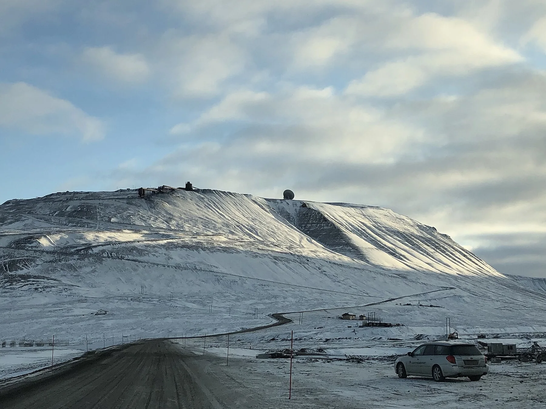 Arctic Surveillance: Real Svalbard radar facility.